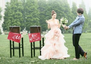 7000元拍婚纱照贵吗 如何选择性价比高的婚纱照